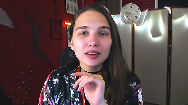 Snapshot of TessaMill chatting on September 13, 2025, 5:18 am TessaMill online show from September 13, 2025, 5:18 am