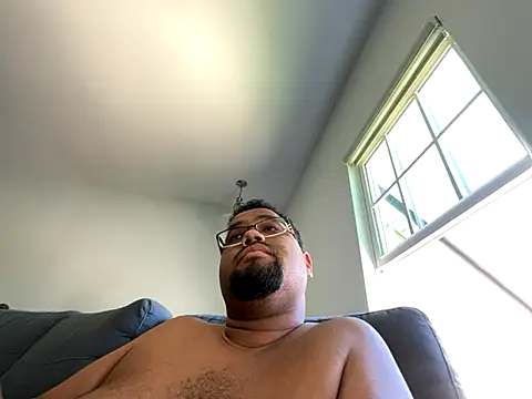 Snapshot of humble_max10 chatting on October 10, 2025, 4:41 pm humble max10 online show from October 10, 2025, 4:41 pm