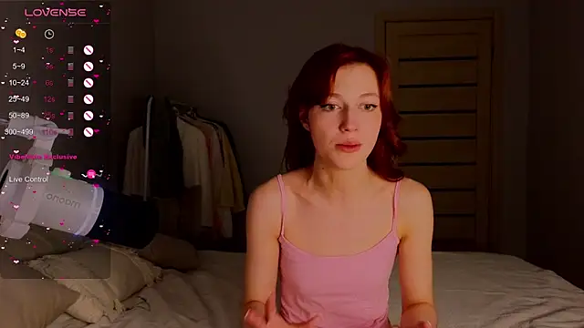 Snapshot of _Elen_Lilith_ chatting on June 3, 2026, 7:40 pm Elen Lilith online show from June 3, 2026, 7:40 pm