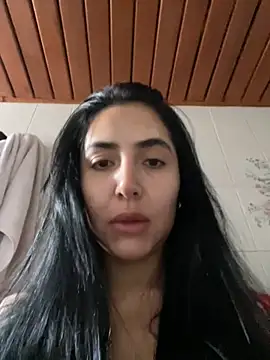 oh nina online show from November 22, 2025, 6:40 pm