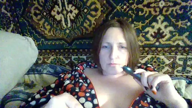 Snapshot of AllaSowinskaya chatting on October 23, 2025, 7:01 pm AllaSowinskaya online show from October 23, 2025, 7:01 pm