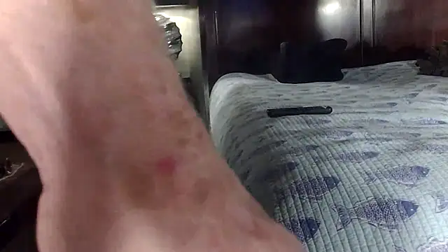 Hornylouisewil online show from February 1, 2026, 10:08 pm