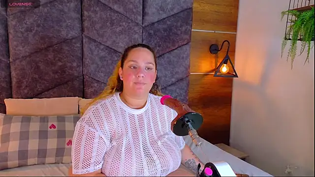 Snapshot of JenaCooper_ chatting on June 4, 2026, 3:11 am JenaCooper online show from June 4, 2026, 3:11 am