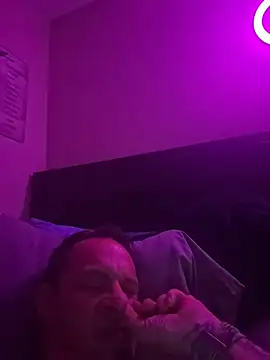 vegasboi70206 online show from March 27, 2026, 10:05 am