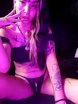 Snapshot of Darkw1tch chatting on February 11, 2026, 9:14 pm Darkw1tch online show from February 11, 2026, 9:14 pm