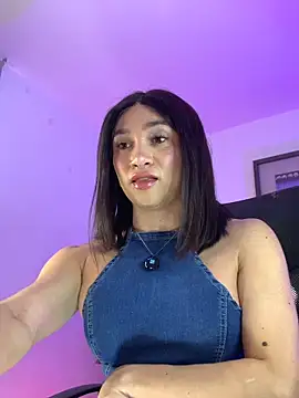 Snapshot of dollforsex_ chatting on November 30, 2025, 9:37 pm dollforsex online show from November 30, 2025, 9:37 pm