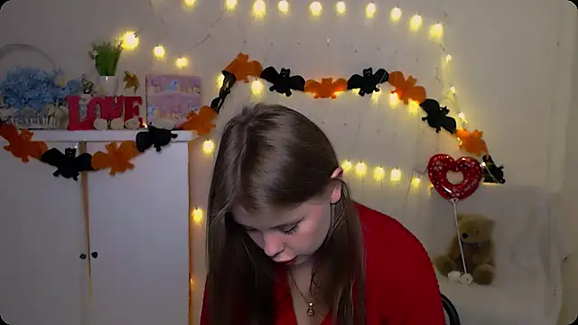 Snapshot of OceanicDawn chatting on October 24, 2025, 7:07 am OceanicDawn online show from October 24, 2025, 7:07 am