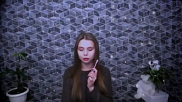 Snapshot of OceanicDawn chatting on December 5, 2025, 8:35 am OceanicDawn online show from December 5, 2025, 8:35 am