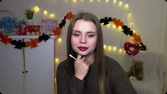 Snapshot of OceanicDawn chatting on October 11, 2025, 5:52 am OceanicDawn online show from October 11, 2025, 5:52 am