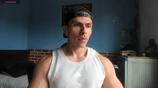 Snapshot of justinkarter chatting on May 15, 2026, 5:55 pm justinkarter online show from May 15, 2026, 5:55 pm