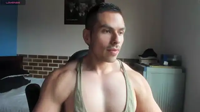 Snapshot of justinkarter chatting on July 25, 2026, 2:45 pm justinkarter online show from July 25, 2026, 2:45 pm