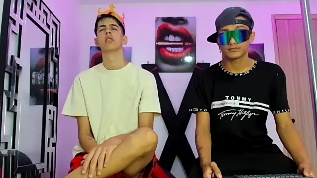 TWINKS FRIENDS online show from October 27, 2025, 7:20 am