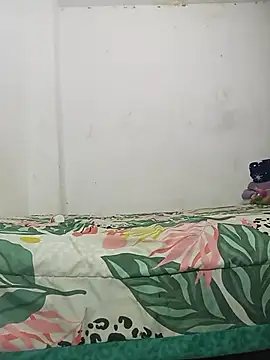 paisita122 online show from January 12, 2026, 4:19 am