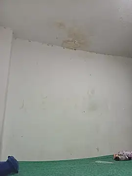 paisita122 online show from February 26, 2026, 7:14 pm