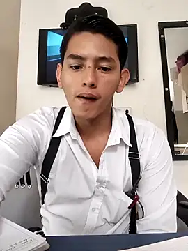 Snapshot of Hiroshi_Shen chatting on April 26, 2026, 1:19 pm Hiroshi Shen online show from April 26, 2026, 1:19 pm
