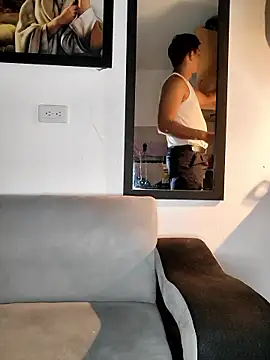 Hiroshi Shen online show from January 9, 2026, 11:06 am