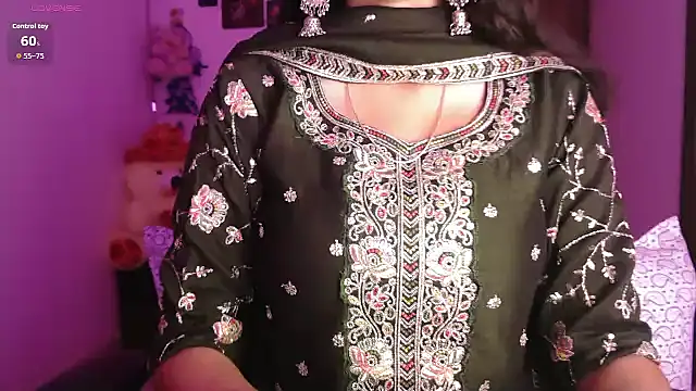 Snapshot of Samikshaa chatting on December 14, 2025, 3:17 pm Samikshaa online show from December 14, 2025, 3:17 pm