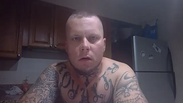 Snapshot of tattedpipeliner chatting on November 5, 2025, 2:36 am tattedpipeliner online show from November 5, 2025, 2:36 am