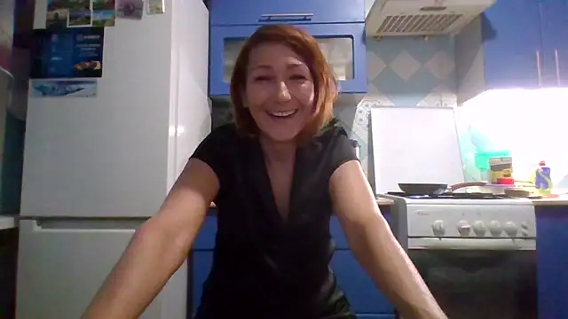 Snapshot of Pline1 chatting on December 3, 2025, 1:54 pm Pline1 online show from December 3, 2025, 1:54 pm