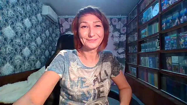 Snapshot of Pline1 chatting on December 3, 2025, 1:50 am Pline1 online show from December 3, 2025, 1:50 am