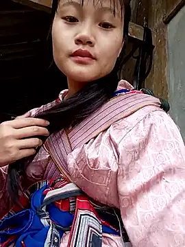 Snapshot of memeto_sexy chatting on November 5, 2025, 3:42 am memeto sexy online show from November 5, 2025, 3:42 am