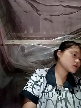 Snapshot of memeto_sexy chatting on October 5, 2025, 1:57 pm memeto sexy online show from October 5, 2025, 1:57 pm