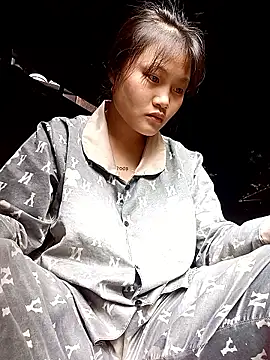 Snapshot of memeto_sexy chatting on October 12, 2025, 7:32 am memeto sexy online show from October 12, 2025, 7:32 am