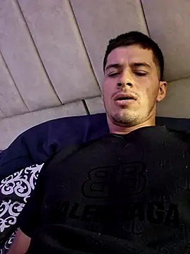 Snapshot of piterrr_hot chatting on October 20, 2025, 4:29 pm piterrr hot online show from October 20, 2025, 4:29 pm