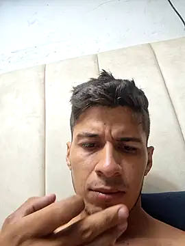 piterrr hot online show from February 16, 2026, 9:02 pm