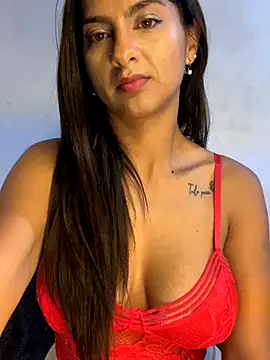 Snapshot of chicachocolate01 chatting on October 20, 2025, 4:36 am chicachocolate01 online show from October 20, 2025, 4:36 am