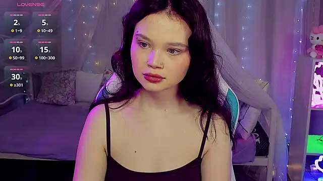 Snapshot of EmilyChaves chatting on April 21, 2026, 6:31 am EmilyChaves online show from April 21, 2026, 6:31 am