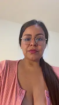 Snapshot of sweet_shadil_ chatting on June 4, 2026, 1:05 pm sweet shadil online show from June 4, 2026, 1:05 pm