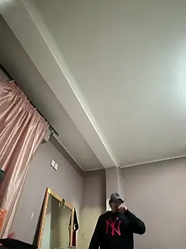 Snapshot of jvdzj-0_ chatting on November 6, 2025, 6:12 pm jvdzj-0 online show from November 6, 2025, 6:12 pm