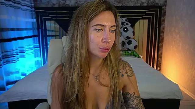 KateShanny online show from July 6, 2026, 5:47 am