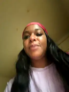 Snapshot of yummy0322 chatting on October 30, 2025, 12:47 pm yummy0322 online show from October 30, 2025, 12:47 pm