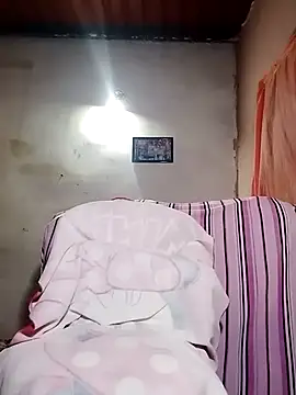 Snapshot of shaktisub_ chatting on November 27, 2025, 1:28 am shaktisub online show from November 27, 2025, 1:28 am