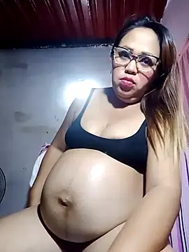 Snapshot of shaktisub_ chatting on December 3, 2025, 11:58 pm shaktisub online show from December 3, 2025, 11:58 pm