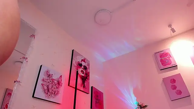 Snapshot of Camila_Rivers chatting on February 20, 2026, 6:26 am Camila Rivers online show from February 20, 2026, 6:26 am