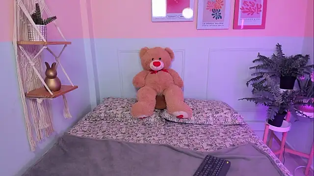 Snapshot of Camila_Rivers chatting on March 10, 2026, 4:27 am Camila Rivers online show from March 10, 2026, 4:27 am