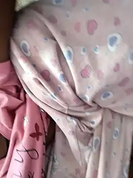 Sweet Liza04 online show from September 24, 2025, 3:46 am