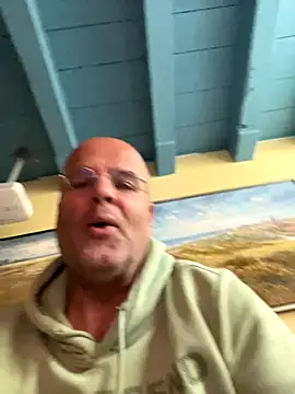 Snapshot of Renebisex chatting on October 18, 2025, 7:32 am Renebisex online show from October 18, 2025, 7:32 am