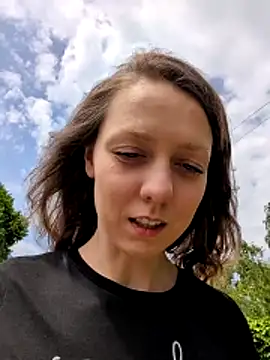 Eveline Beauty Kitty online show from June 7, 2026, 12:43 pm