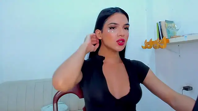 ISA BELLA VZL online show from May 2, 2026, 8:25 pm