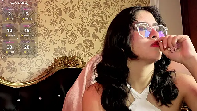 Snapshot of LiLLiAnderson chatting on May 27, 2026, 11:50 am LiLLiAnderson online show from May 27, 2026, 11:50 am