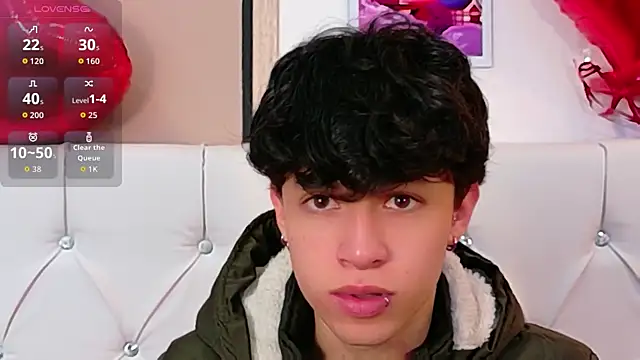 Snapshot of Axel__Evans chatting on February 16, 2026, 1:10 pm Axel Evans online show from February 16, 2026, 1:10 pm