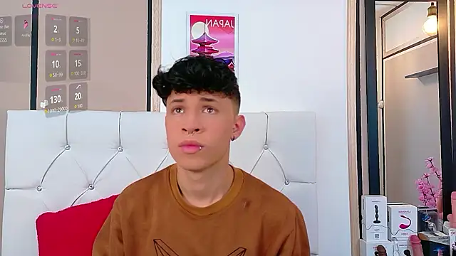 Snapshot of Axel__Evans chatting on March 19, 2026, 2:39 pm Axel Evans online show from March 19, 2026, 2:39 pm