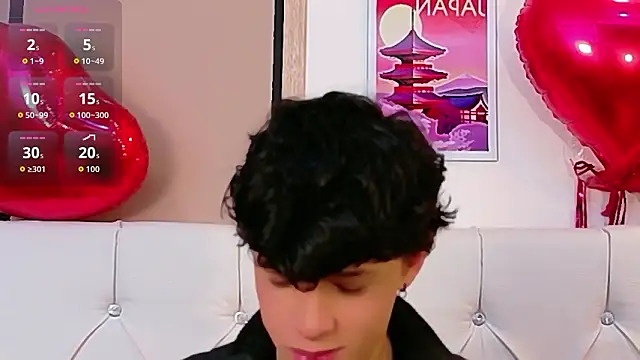 Snapshot of Axel__Evans chatting on March 5, 2026, 12:46 pm Axel Evans online show from March 5, 2026, 12:46 pm