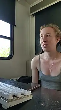 bmorganne420 online show from February 1, 2026, 5:33 pm