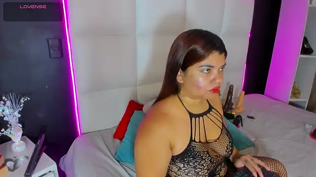 Snapshot of Gigi_duran chatting on July 30, 2026, 6:23 am Gigi duran online show from July 30, 2026, 6:23 am
