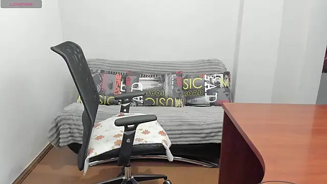Snapshot of Alisha_Skyes chatting on July 26, 2026, 3:41 pm Alisha Skyes online show from July 26, 2026, 3:41 pm